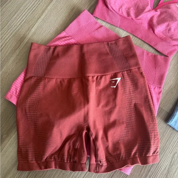 GYMSHARK bundle - Picture 3 of 4